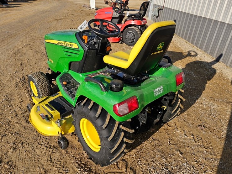 2012-john-deere-x720-image-3