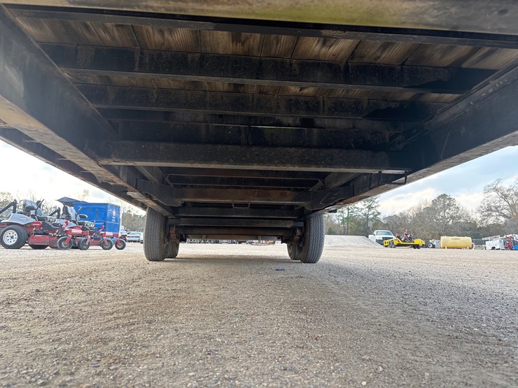 #01028-•-2018-pj-gooseneck-trailer-image-8