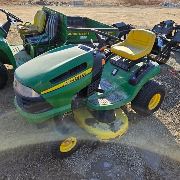 JOHN DEERE 100