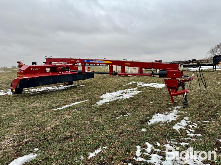 new-holland-h7460-image-3