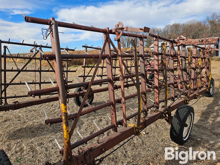 lindsay-bros-hd-750-42'-7-section-spike-tooth-harrow-image-14