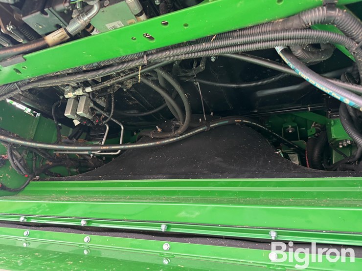 2022-john-deere-s770-image-14