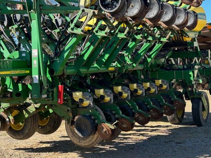 john-deere-1790-image-2