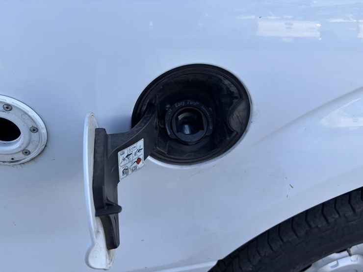 2014-ford-f150-image-32