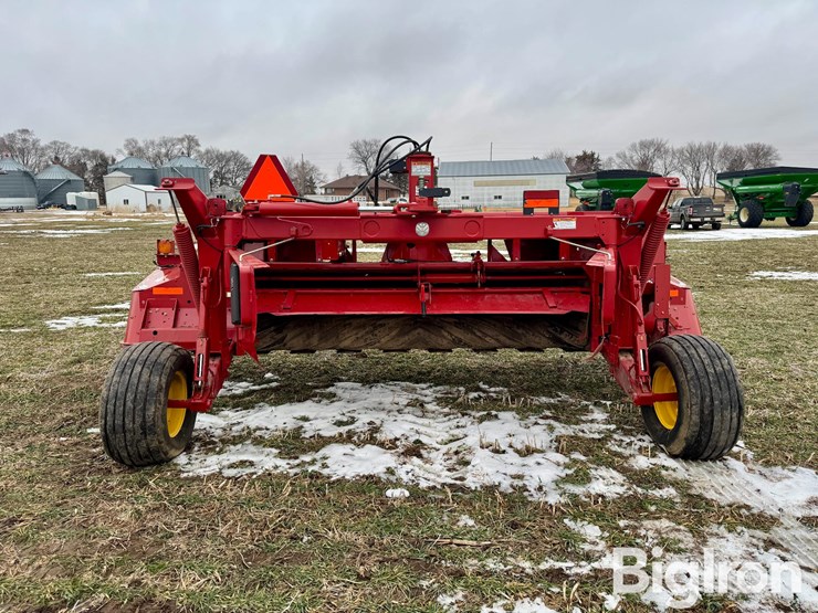 new-holland-h7460-image-6