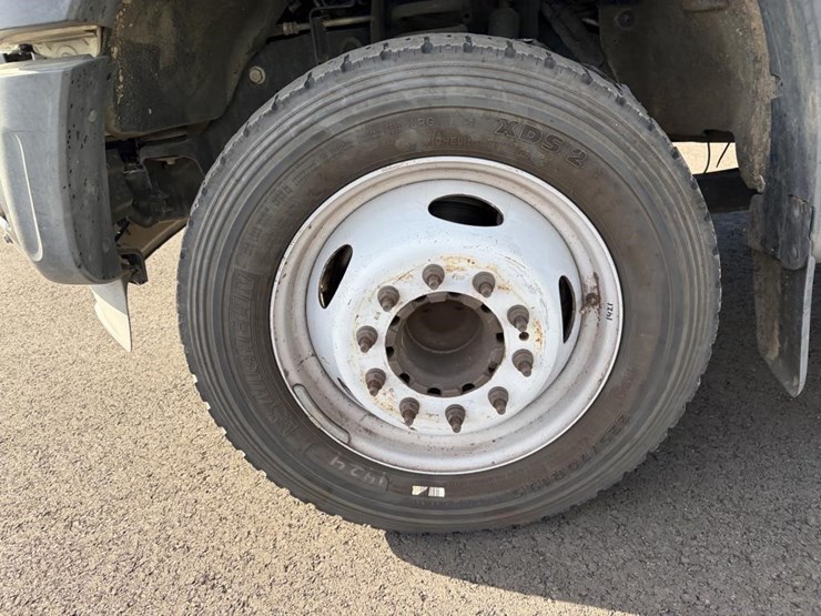 2012-ford-f550-sd-image-6