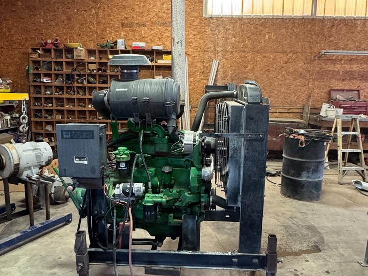 john-deere-4045t-image-9