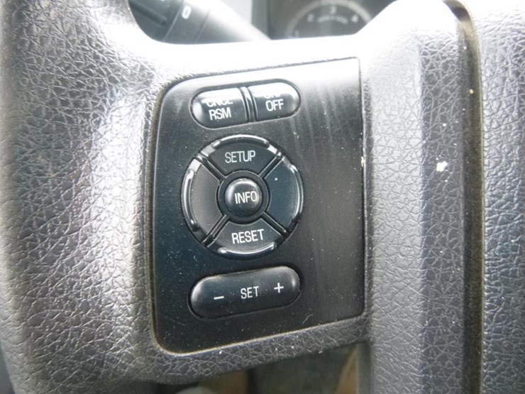 2012-ford-f450-image-24