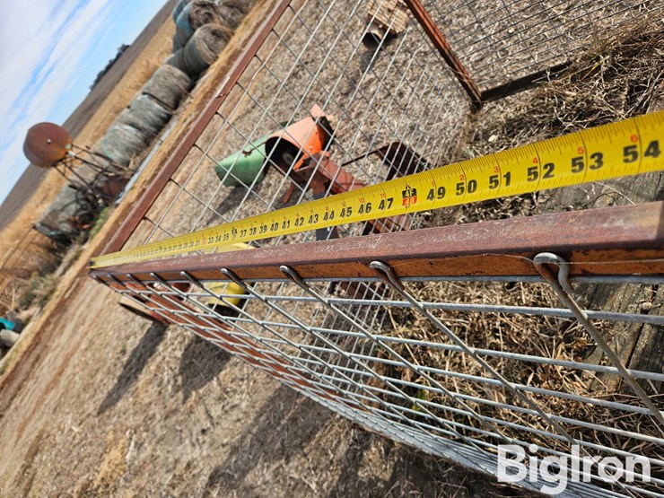 hoskins-3-pt-livestock-carrier-image-13