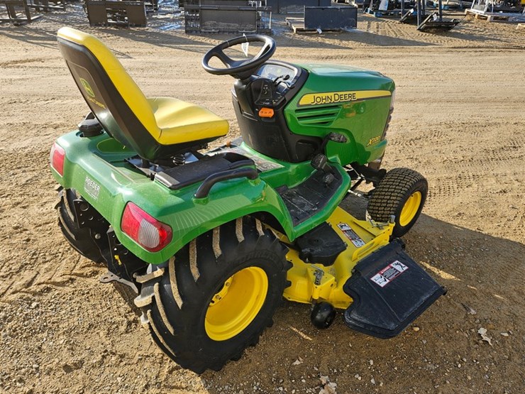 2012-john-deere-x720-image-5