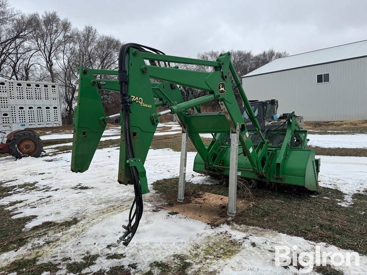 john-deere-740-image-5