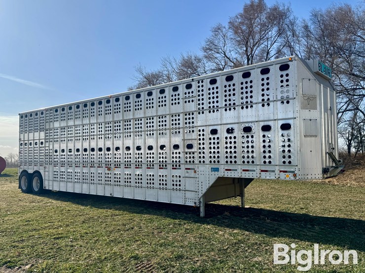 1994-merritt-t/a-aluminum-livestock-trailer-image-3