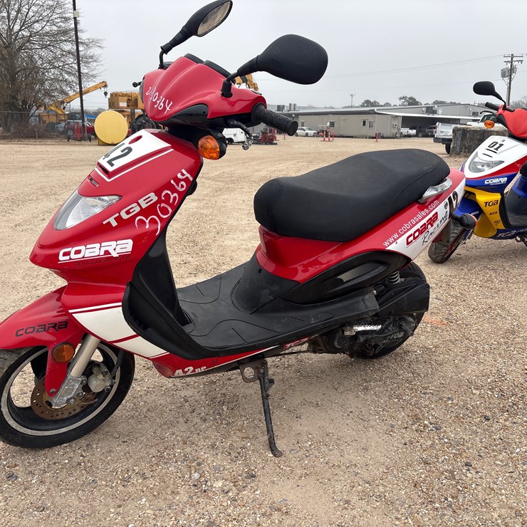 #30364 • COBRA TGB SCOOTER | NO TITLE