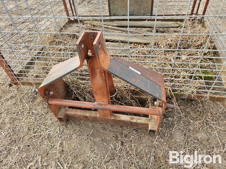hoskins-3-pt-livestock-carrier-image-9