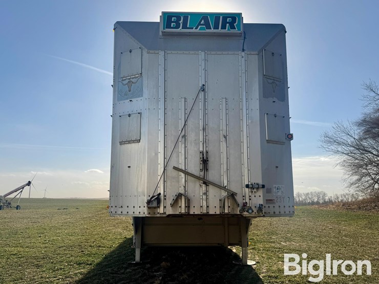 1994-merritt-t/a-aluminum-livestock-trailer-image-2