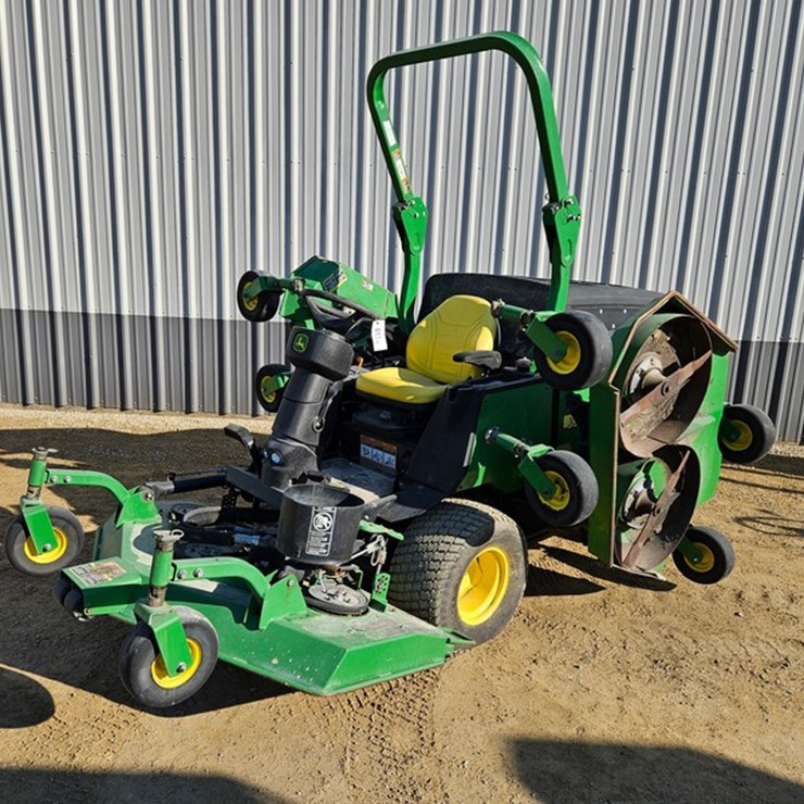 JOHN DEERE 1600