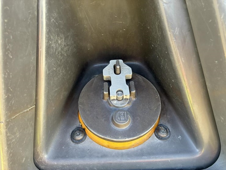 2018-volvo-a45g-image-37