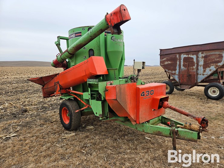 owatonna-430-grinder/mixer-image-3