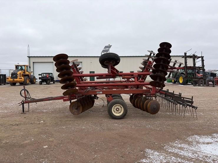 case-ih-3900-image-5