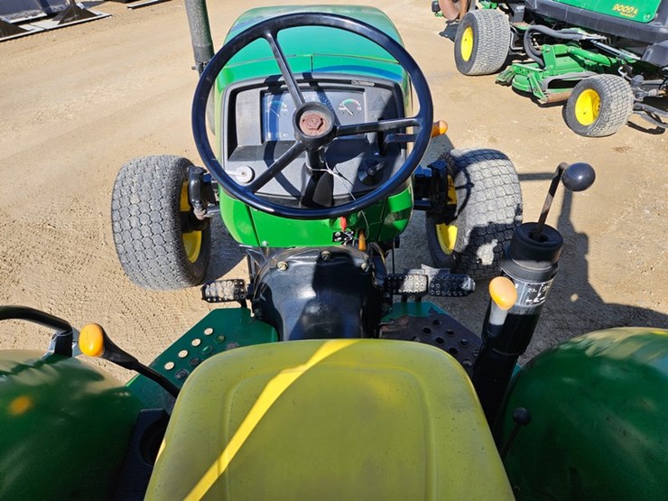john-deere-5205-image-20
