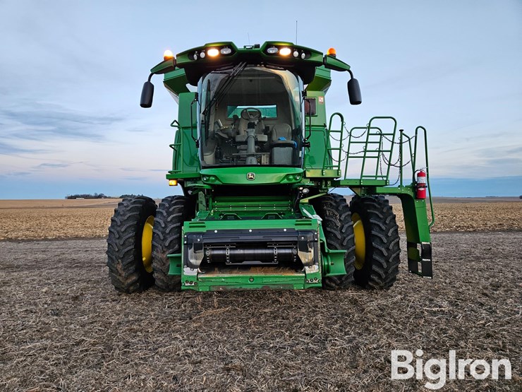 2017-john-deere-s660-image-9