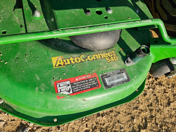 john-deere-1025r-image-11