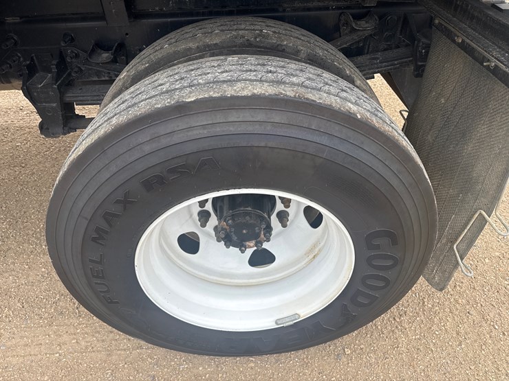 2025-ford-f650-image-20