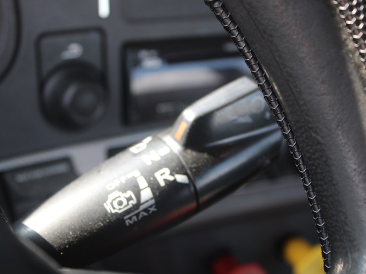 2020-kenworth-t680-image-12