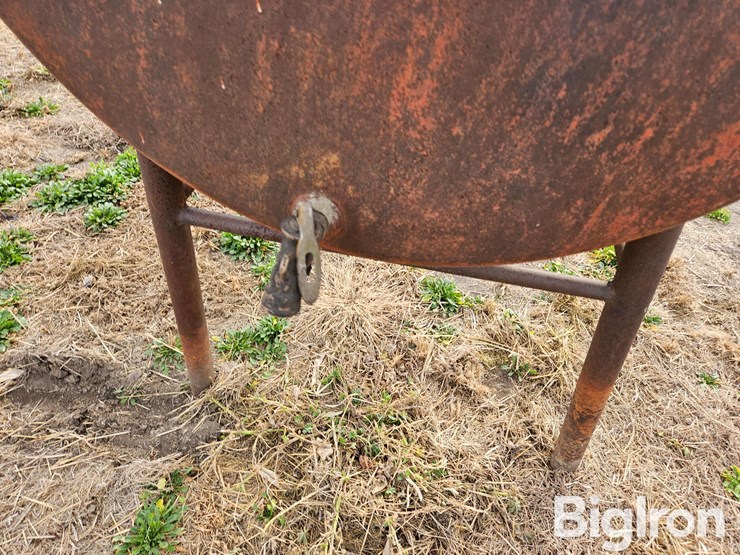 butler-300-gal-fuel-tank-on-stand-image-10