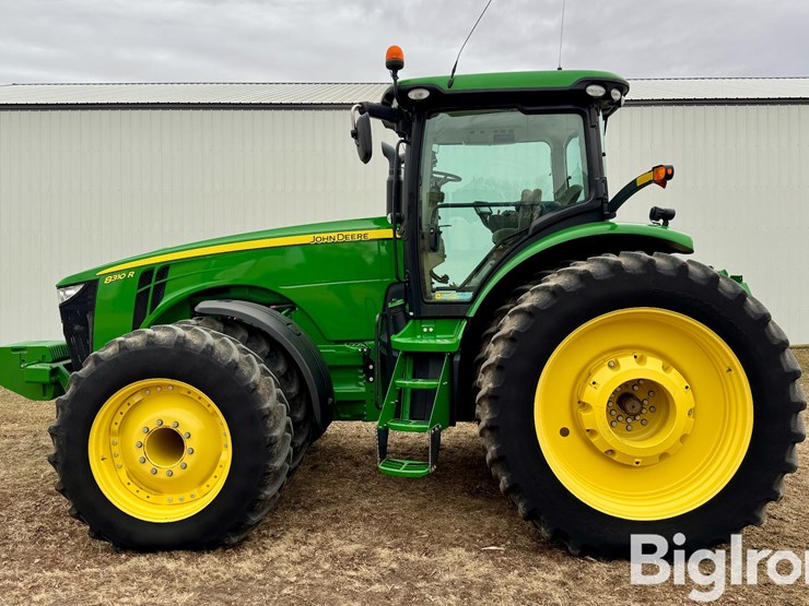 2012-john-deere-8310r-image-8