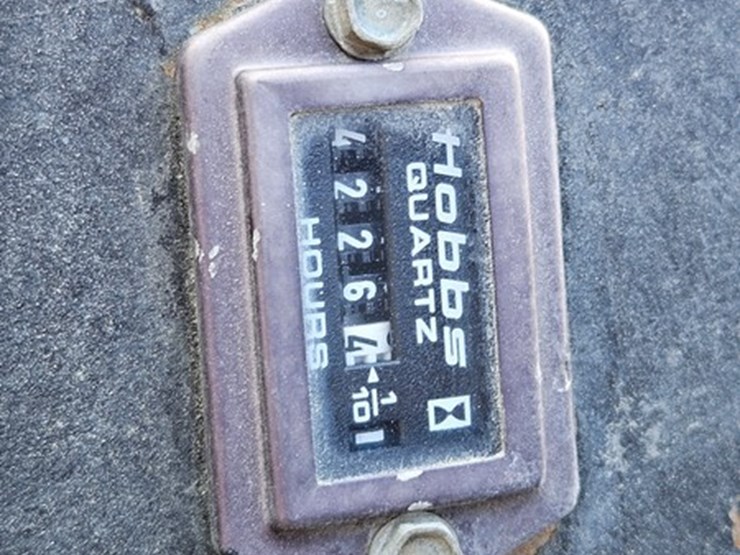 #194-•-toro-greens-mower-image-16