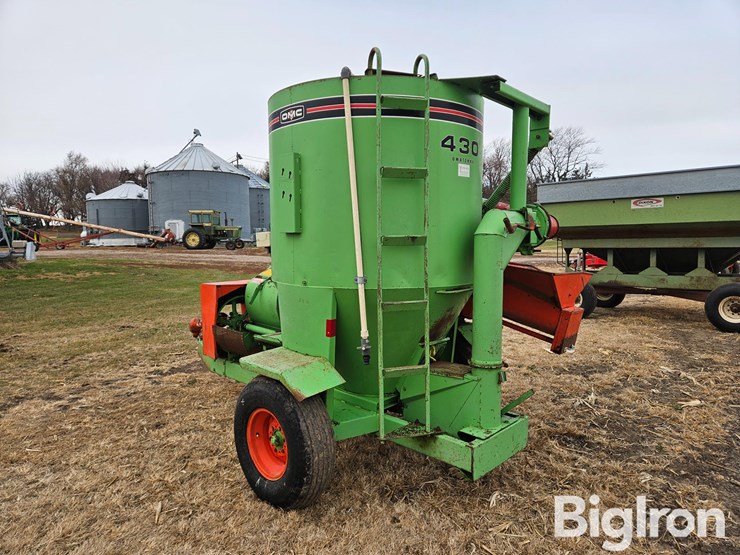 owatonna-430-grinder/mixer-image-7