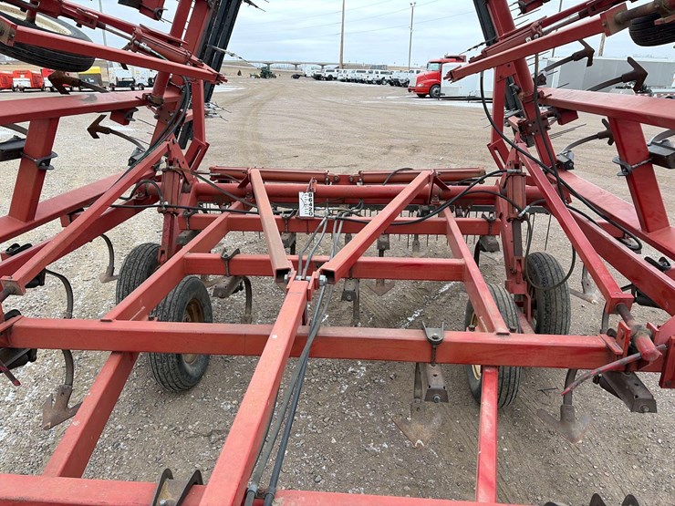 case-ih-4800-image-13
