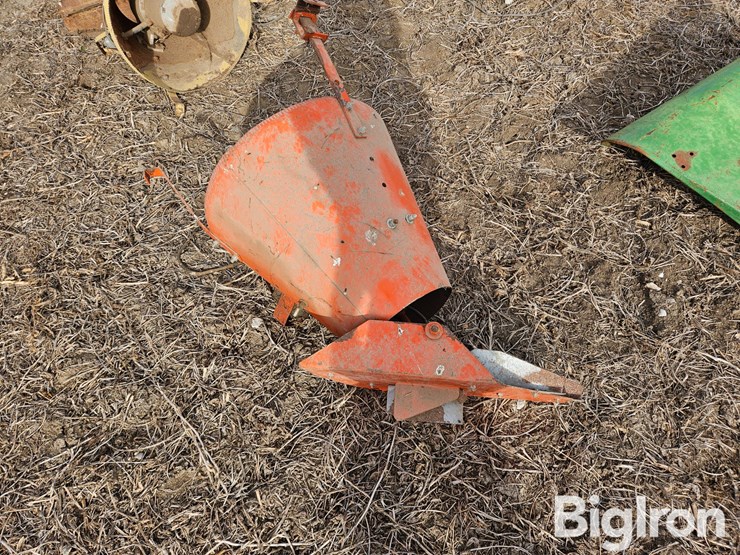 spread-all-bin-grain-spreader-image-4