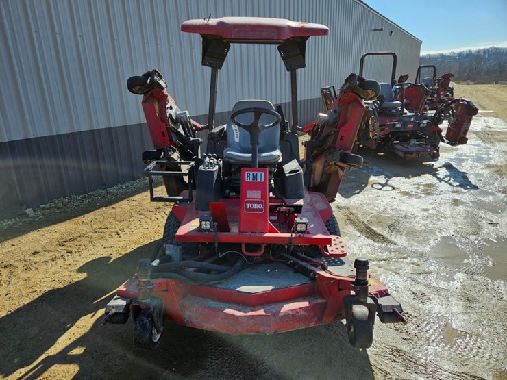 toro-groundsmaster-4000d-image-8