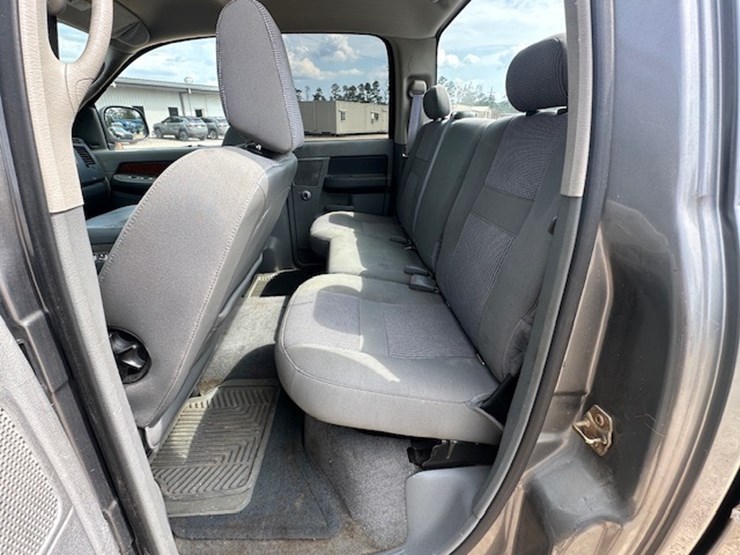 2006-dodge-ram-1500-image-23