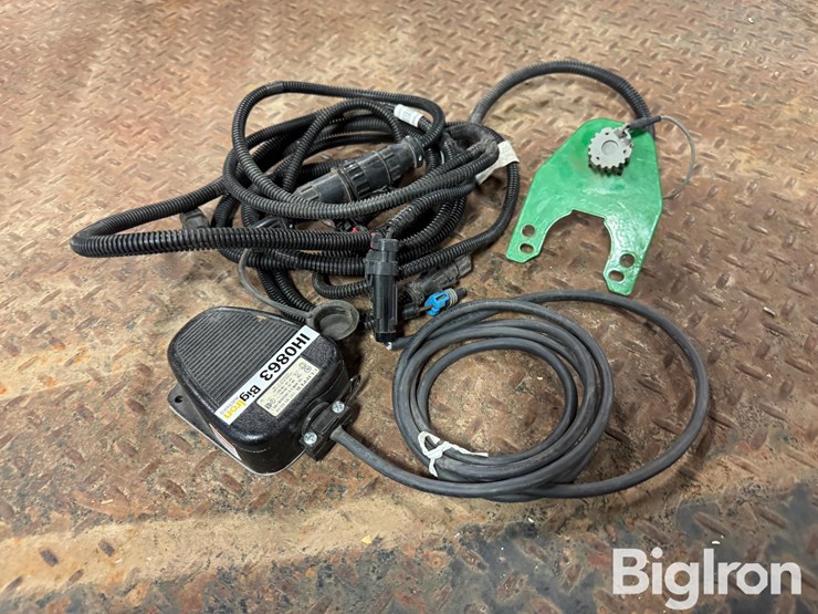 clipper-planter-foot-switch-image-9