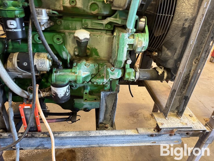 john-deere-4045t-image-11