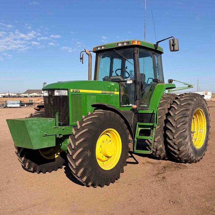 JOHN DEERE 7810