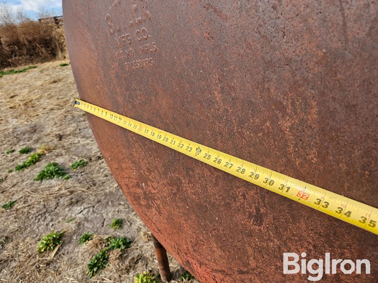 butler-300-gal-fuel-tank-on-stand-image-11