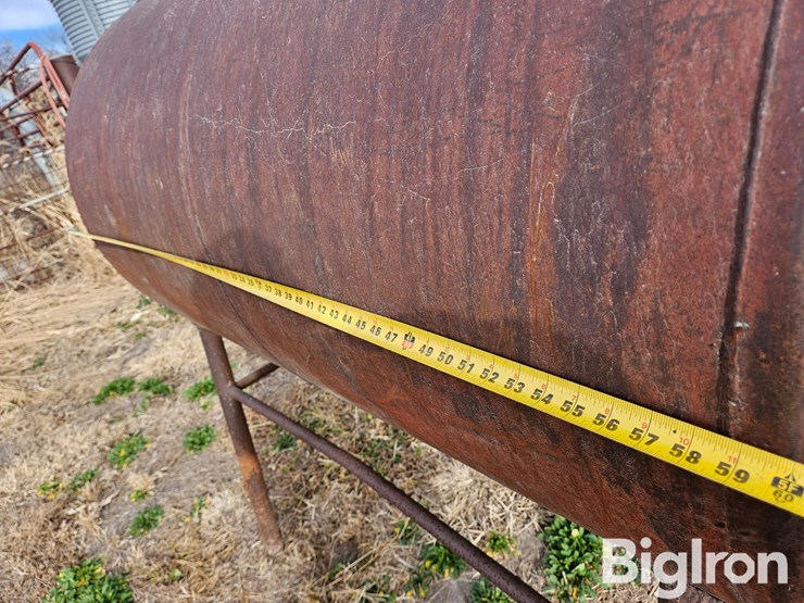 butler-300-gal-fuel-tank-on-stand-image-13