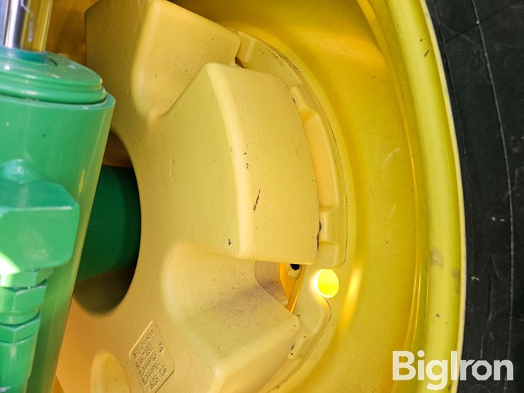 2013-john-deere-8285r-image-20