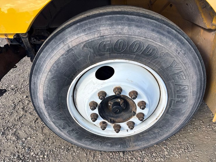 2007-international-4000-image-16