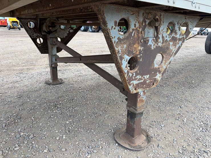 1989-utility-reefer-trailer-image-13