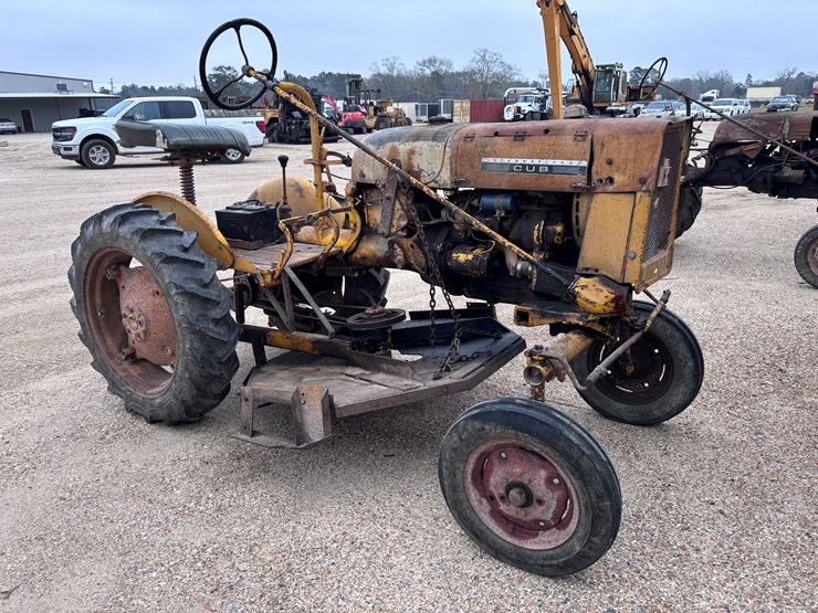 international-cub-image-1