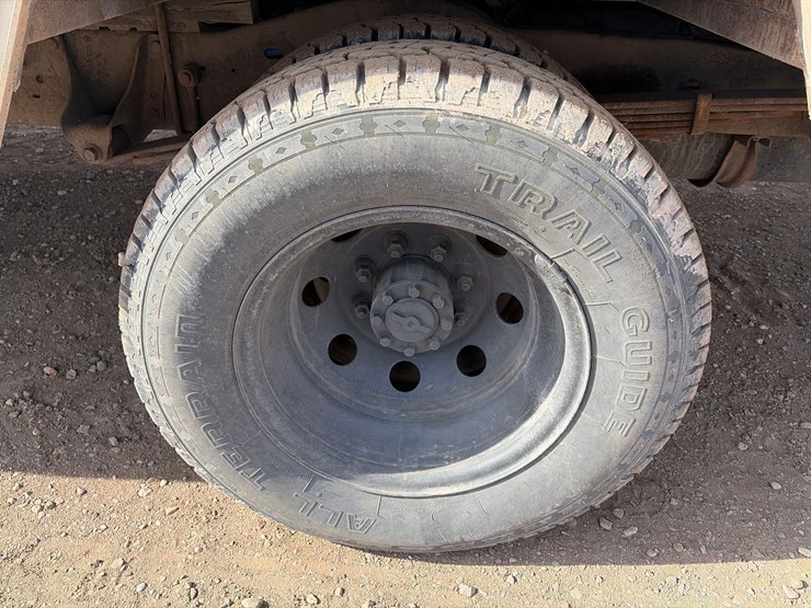 2003-ford-e450-image-17