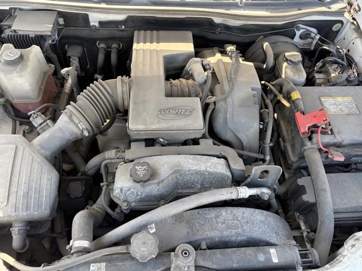 2011-chevrolet-colorado-image-19