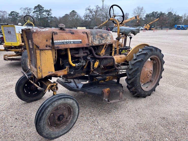 international-cub-image-2