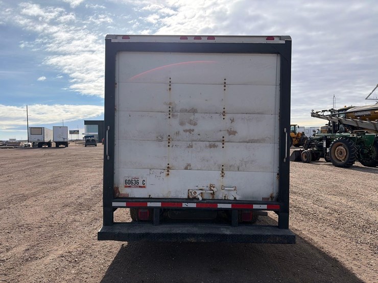 2003-ford-e450-image-8