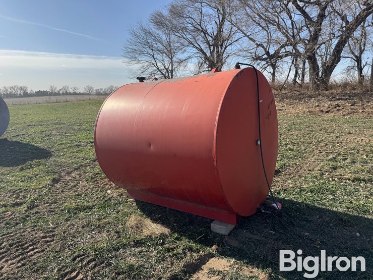 1000-gallon-fuel-tank-image-3